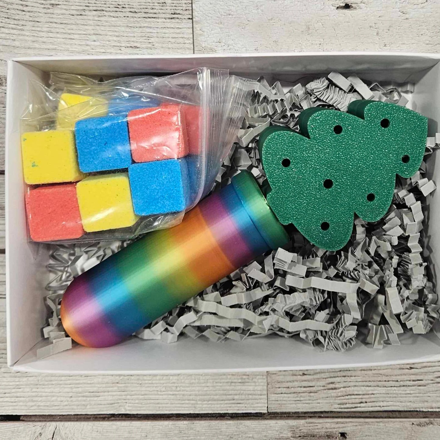 Heat Changing Christmas Bauble Bath Bomb Wand