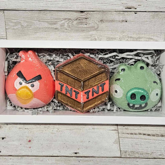 Angry Birdie Bath Bomb Set